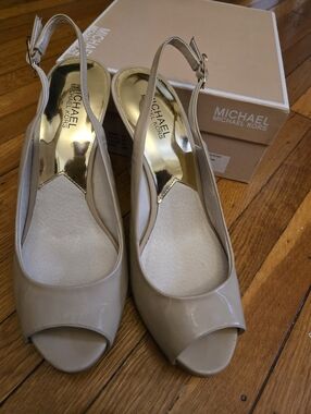 Michael Kors Slingbacks